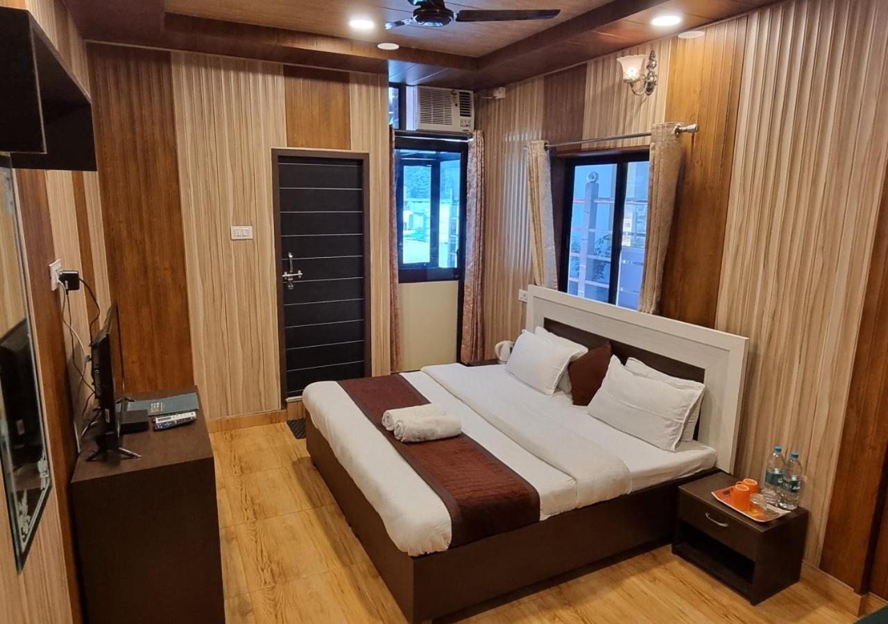 The Mountain View Rishikesh Exterior photo